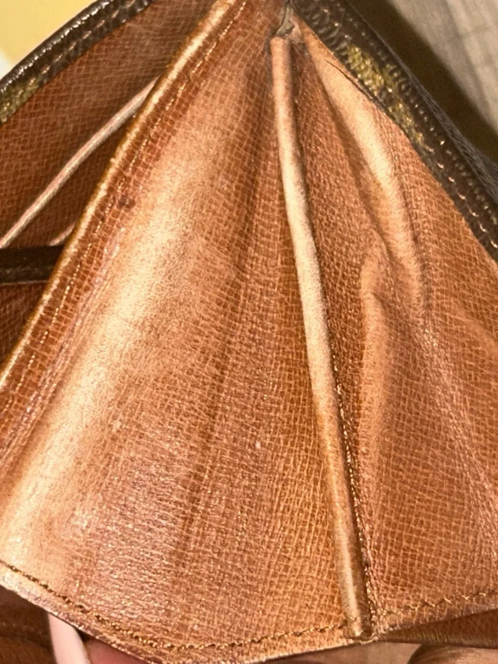 Louis Vuitton Monogram Elise Compact Wallet‎